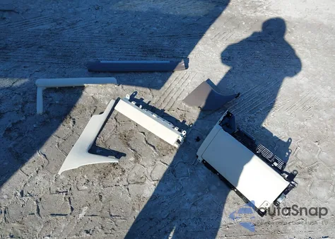 2010 Lexus Gx 460 из США, поврежденный, VIN JTJBM7FX5A5012379